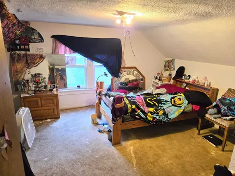 1010 Maplecrest St, Joliet, IL 60432 photo 5