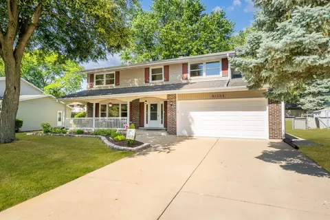 6 S184 Lakewood Dr, Naperville, IL 60540