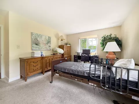 Bedroom - 258 Brookside Ln #B, Willowbrook, IL 60527 photo 4 of 4
