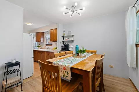 Dining - 4641 Cracow Ave, Lyons, IL 60534 photo 2 of 2