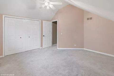 Bedroom - 2086 Hallmark Ct, Wheaton, IL 60187 photo 3 of 5