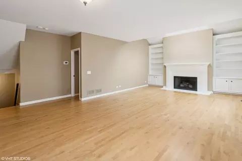 Living - 2086 Hallmark Ct, Wheaton, IL 60187 photo 3 of 5
