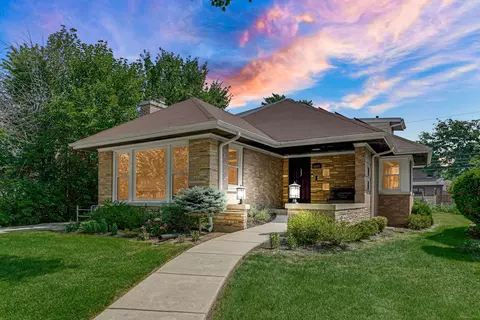 6645 N Drake Ave, Lincolnwood, IL 60712