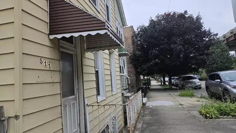 Exterior - 511 W 25th Pl, Chicago, IL 60616 photo 6 of 6