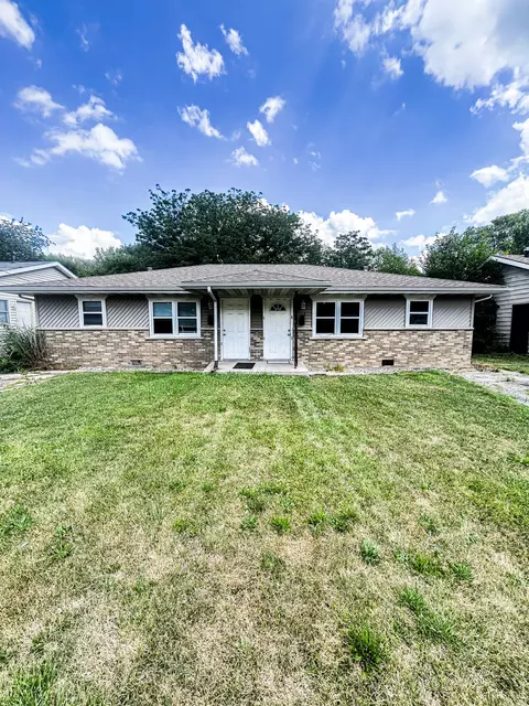 340-342 Tedmark Ct, Kankakee, IL 60901
