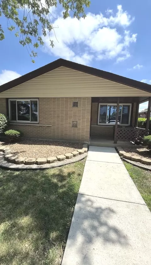 12837 S Exchange Ave, Chicago, IL 60638