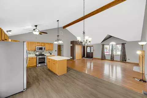 Other - 13 Sunset Ct, Steger, IL 60475 photo 2 of 5
