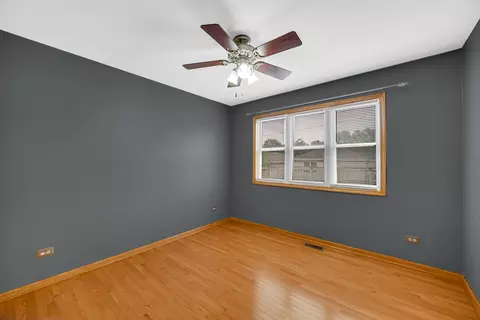 Bedroom - 13 Sunset Ct, Steger, IL 60475 photo 1 of 3