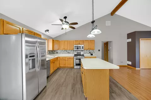 Kitchen - 13 Sunset Ct, Steger, IL 60475 photo 1 of 3