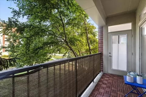 660 Prestwick Ln #208, Wheeling, IL 60090 photo 10