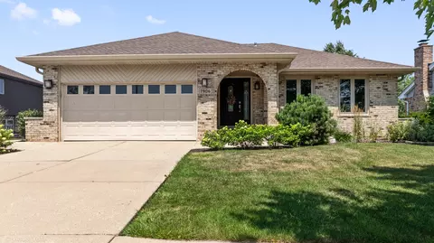 7906 Arlington St, Tinley Park, IL 60477