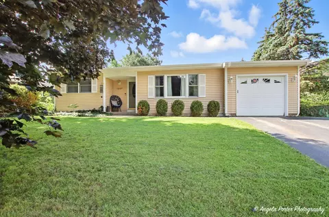 1007 W Florence St, Mchenry, IL 60051