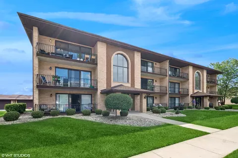 16037 Eagle Ridge Dr #3N, Tinley Park, IL 60477