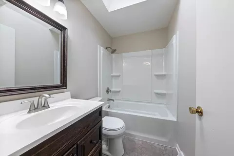 1 N210 Darling St, Carol Stream, IL 60188 photo 10