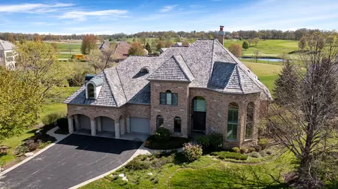 6590 Beech Ln, Libertyville, IL 60048