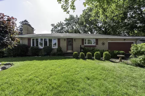 810 Franklin Ave, Winthrop Harbor, IL 60096
