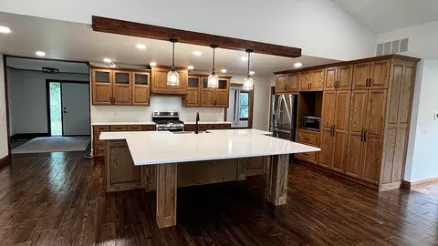 Kitchen - 15501 Bishop Rd, Morrison, IL 61270 photo 1 of 5