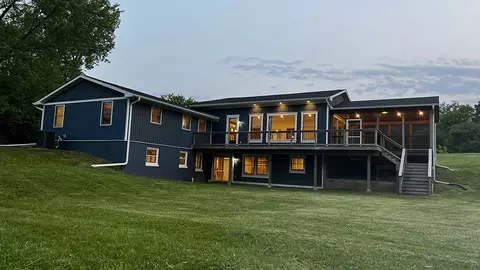 15501 Bishop Rd, Morrison, IL 61270