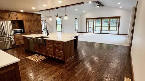 Kitchen - 15501 Bishop Rd, Morrison, IL 61270 photo 3 of 5