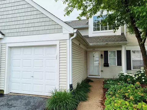 2235 Waterleaf Ct #203, Naperville, IL 60564