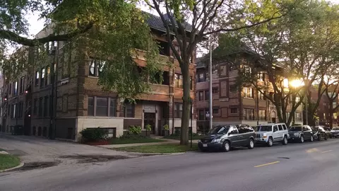 947 E Hyde Park Blvd #1, Chicago, IL 60615