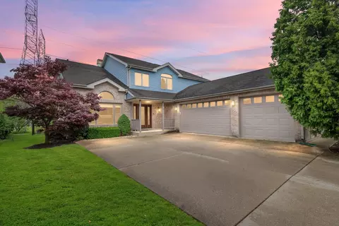 840 Kylemore Dr, Des Plaines, IL 60016