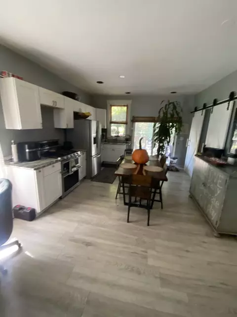 10134 S Charles St, Chicago, IL 60643 photo 40