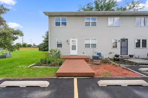 16210 Washington Ct, Plainfield, IL 60544