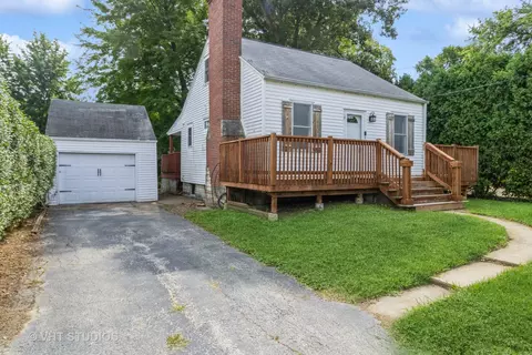 249 N Addison Rd, Wood Dale, IL 60191