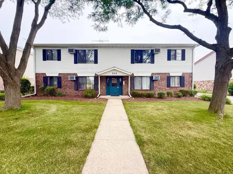 386 Echo Ln #3, Aurora, IL 60504