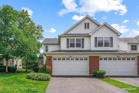 388 Chesapeake Ln, Oswego, IL 60543