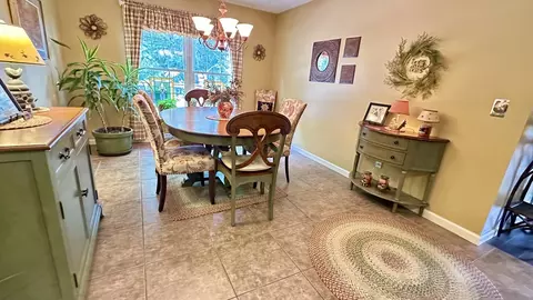 Dining - 2402 Treeline Dr, Bloomington, IL 61704 photo 2 of 3