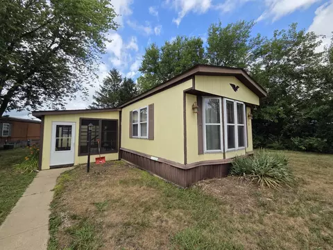 35 Arlington Dr, Diamond, IL 60416 photo 2