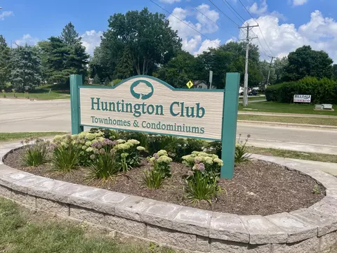 1766 Hassell Rd, Hoffman Estates, IL 60169 photo 25
