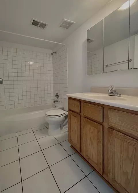 1766 Hassell Rd, Hoffman Estates, IL 60169 photo 19