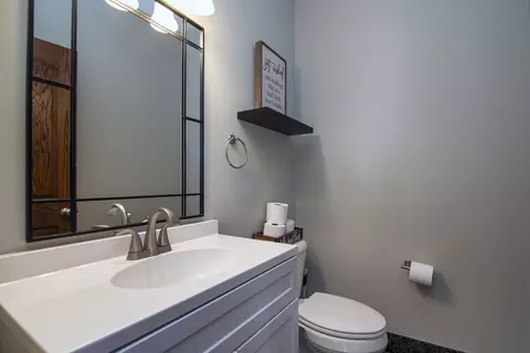 Bath - 2002 Sandstone Trl, Kankakee, IL 60901 photo 1 of 3