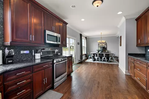 Kitchen - 2002 Sandstone Trl, Kankakee, IL 60901 photo 1 of 3