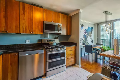400 E Randolph St #3918, Chicago, IL 60601 photo 3