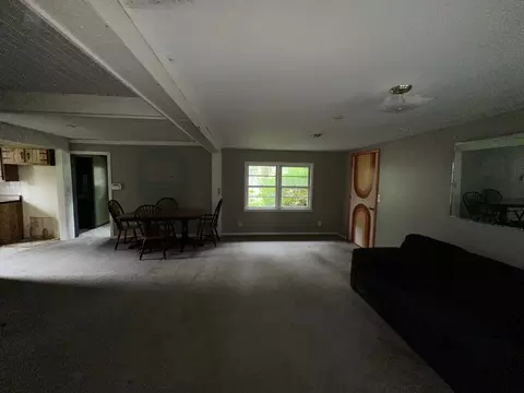 4711 Parkview Dr, Mccullom Lake, IL 60050 photo 5