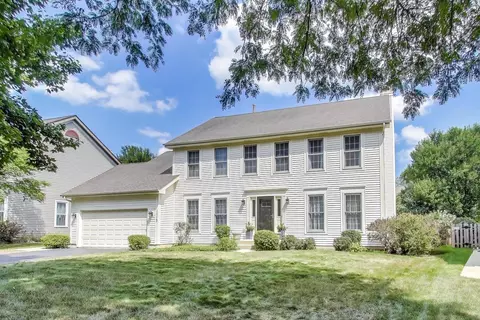 Exterior - 1113 Deep Woods Dr, Elgin, IL 60120 photo 3 of 9