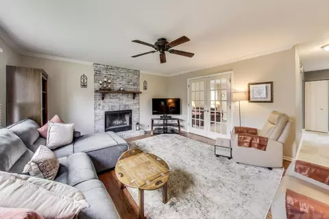 Living - 1113 Deep Woods Dr, Elgin, IL 60120 photo 3 of 3