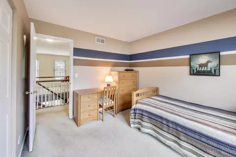 Bedroom - 1113 Deep Woods Dr, Elgin, IL 60120 photo 5 of 9
