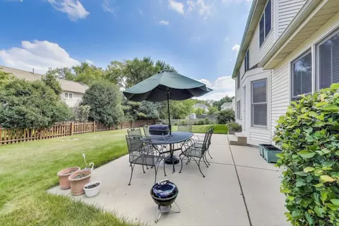 Exterior - 1113 Deep Woods Dr, Elgin, IL 60120 photo 6 of 9