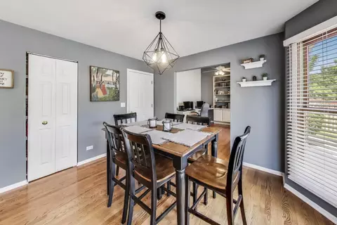 Dining - 1113 Deep Woods Dr, Elgin, IL 60120 photo 3 of 3