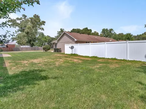 Exterior - 330 E Janet Dr, Braidwood, IL 60408 photo 4 of 7