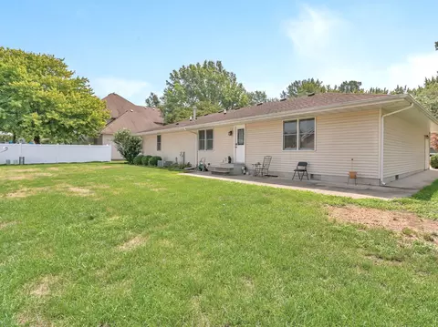 Exterior - 330 E Janet Dr, Braidwood, IL 60408 photo 6 of 7