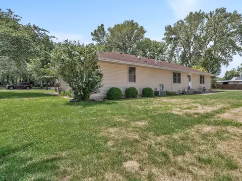 Exterior - 330 E Janet Dr, Braidwood, IL 60408 photo 5 of 7