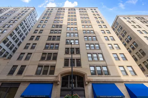 780 S Federal St #909, Chicago, IL 60605
