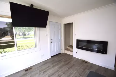 1509 Morris Ave, Berkeley, IL 60163 photo 3