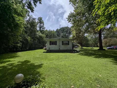 575 Meadow Ln, Dixon, IL 61021 photo 9